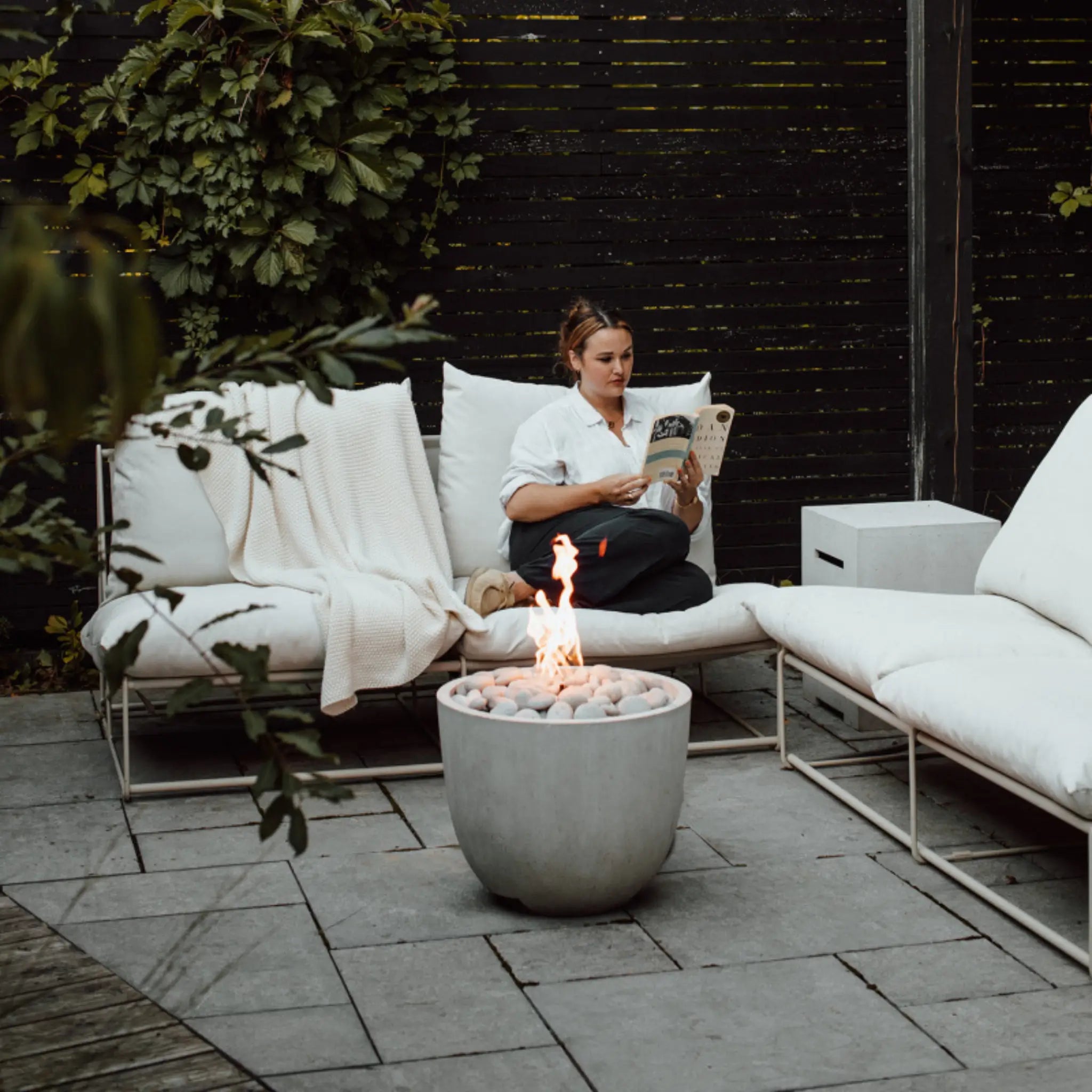 HPC Fire Inspired Element Lightweight Concrete Manual Ignition Fire Pit